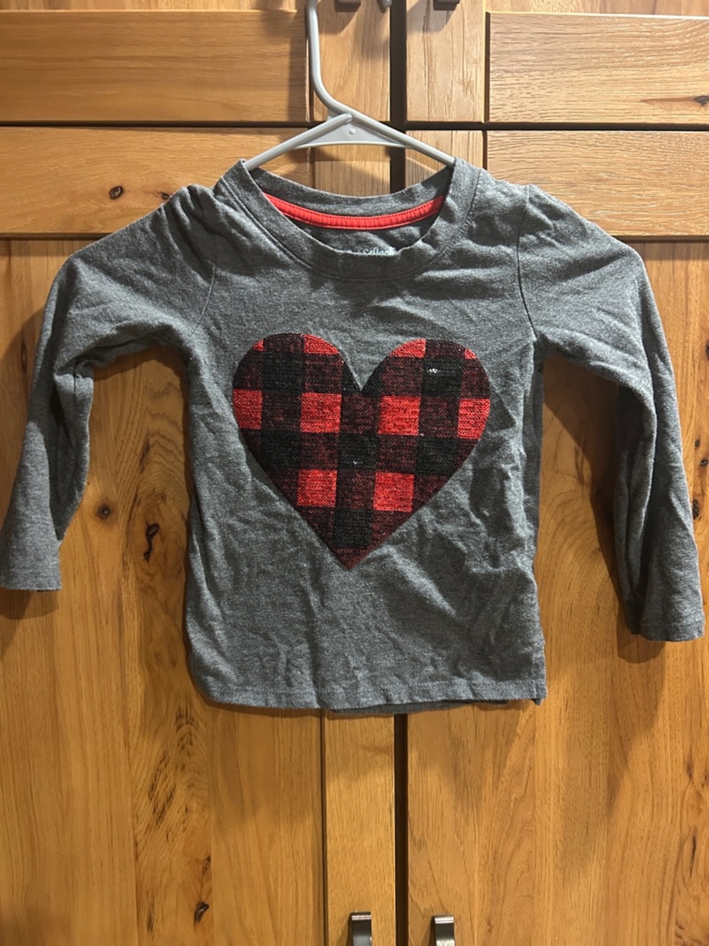 Cat & Jack Gray Long-Sleeve Tee with Red & Black Buffalo Plaid Heart